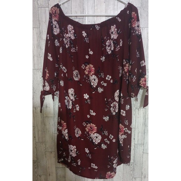 Rue 21 Scoop Neck‎ Top Burgundy Red Pink Roses Floral Pattern Size Large - Picture 2 of 5